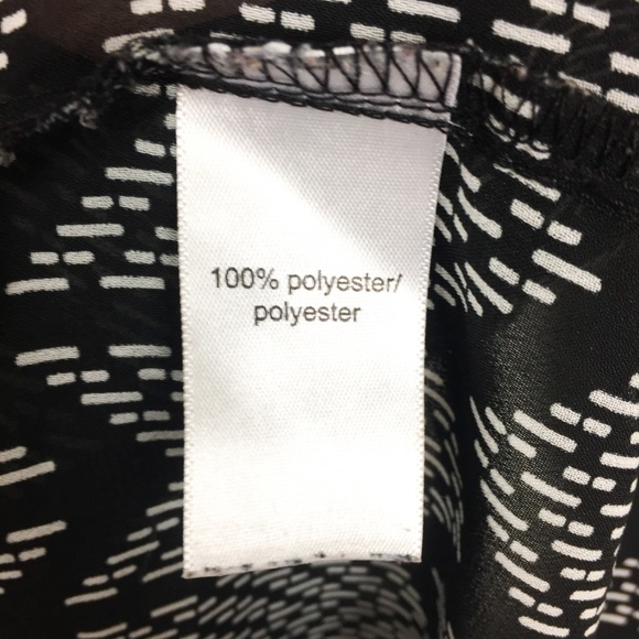 Maurices Long Sleeve Patterned Blouse Top 20/22 - Picture 7 of 7